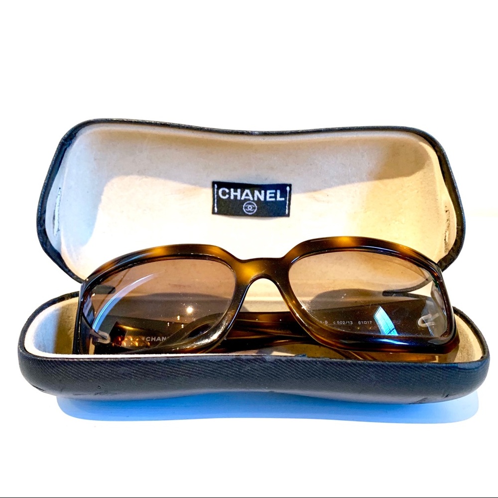 SOLD on another platform CHANEL Sunglasses